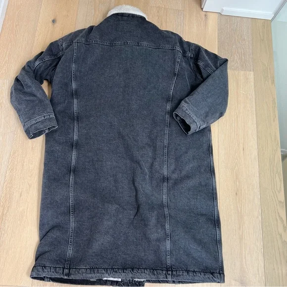 R13 Lyle Trucker Jacket. Denim. Dark grey/black. Gently used - Picture 10 of 12